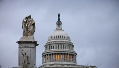 
              This Tuesday, Nov. 13, 2012, photo shows the Capital building in Washington. The federal government started the 2013 budget year with a $120 billion deficit, an indication that the U.S.